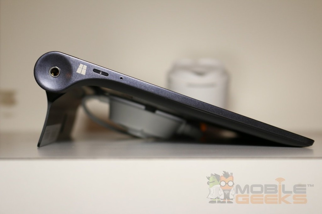 Lenovo_Yoga-2_Tablet_3